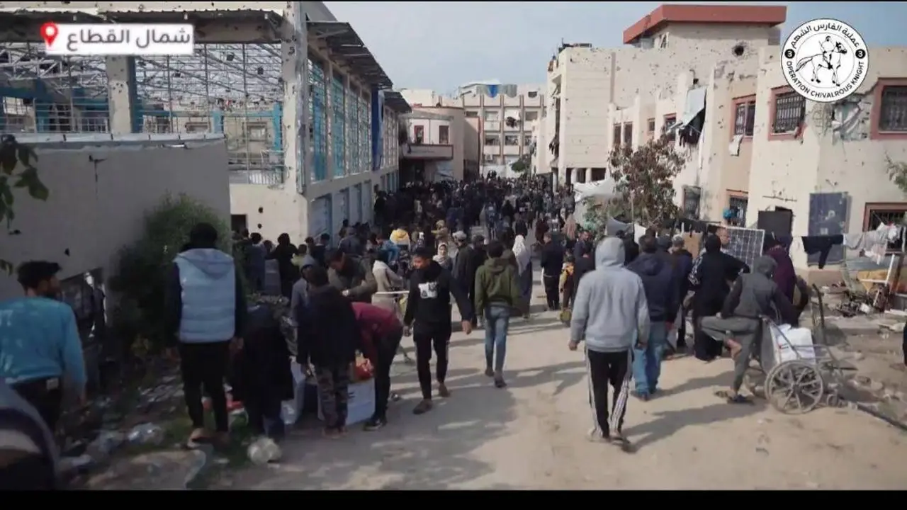 مساعدات إماراتية.. توزيع طرود غذائية تدعم 4 آلاف أسرة فلسطينية بمناطق متفرقة